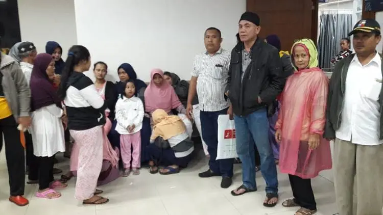 Santap Nasi Box, Puluhan Warga Bogor Dilarikan ke RS