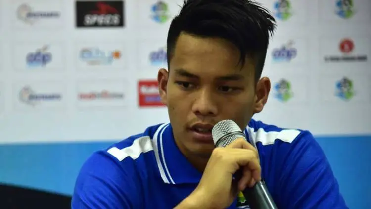 Striker Muda Persib Ini Harap-harap Cemas, Ada Apa Ya?