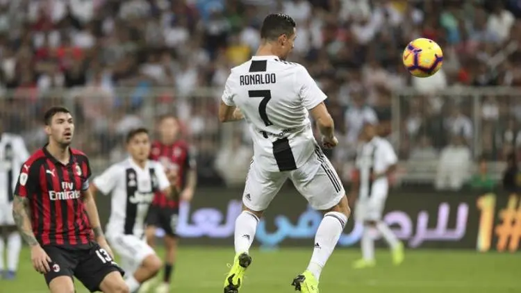 Gol Ronaldo Antar Juventus Juara dan Ukir Rekor