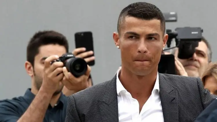 Wah Wah...Model Ini Akan Beberkan Kelakuan 'Mesum'  Ronaldo