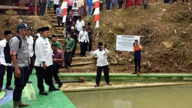 Embung Desa Cikubang Kini Airi Sawah 80 Hektare