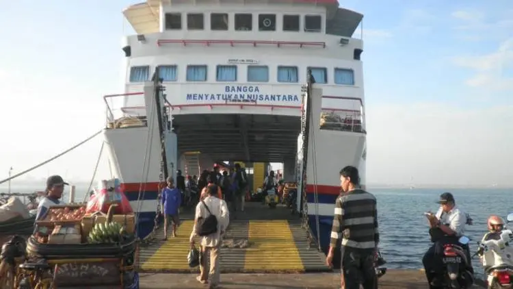 Mau Liburan ke Karimun Jawa, Tahan Dulu. Ini Alasannya