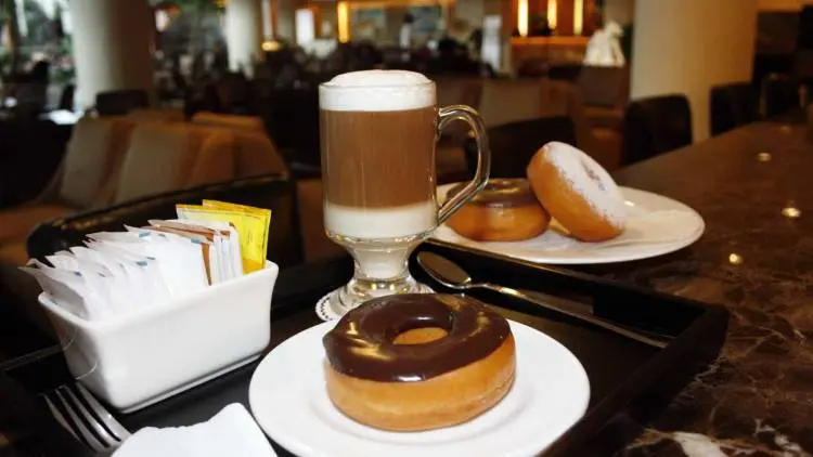 Asyik, Makanan dan Minuman Ternyata Bisa Cairkan Suasana Loh
