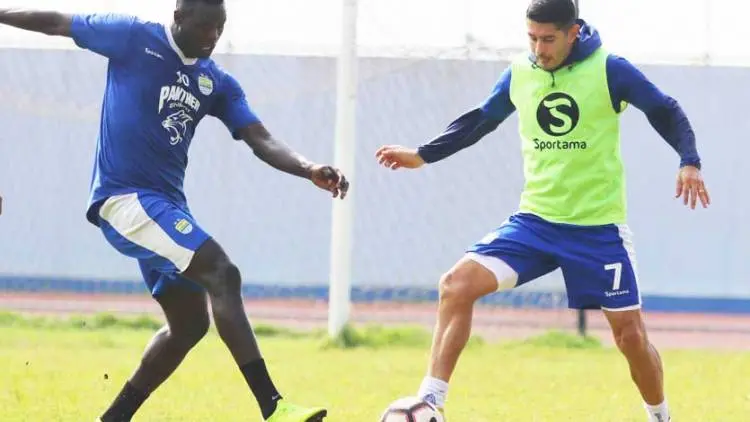 Laga Uji Coba Persib Gagal, Ini Sebabnya