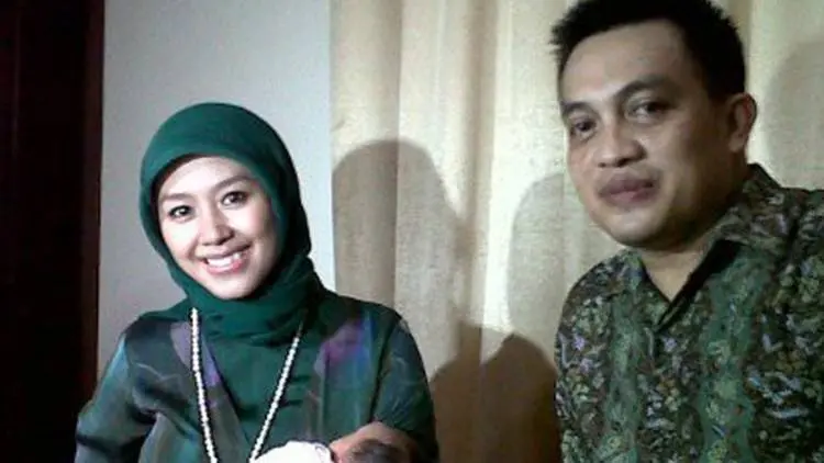 Suami Gita KDI Heran Adik Menpora tak Tersentuh Hukum