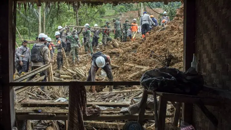 Ya Allah, 18 Jenazah di Sukabumi Hilang Akibat Longsor
