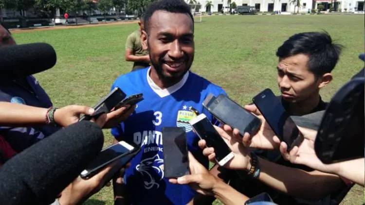 Hikss....Wanggai dan Toncip Tinggalkan Persib