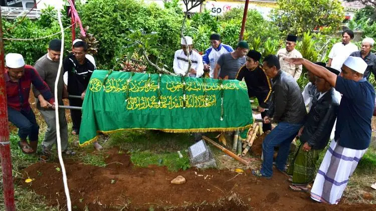 Dua Tsunami Renggut 8 Anggota Keluarga Asal Bogor Ini