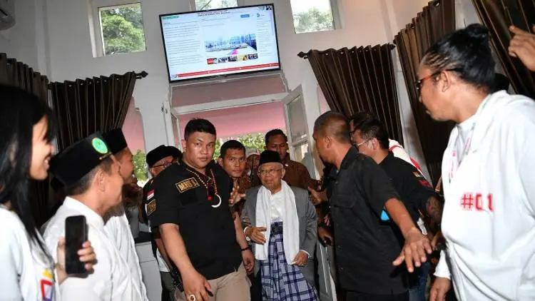 Ucapan Selamat Natal Ma'aruf Amin Jadi Viral, Ini Kata sang Anak