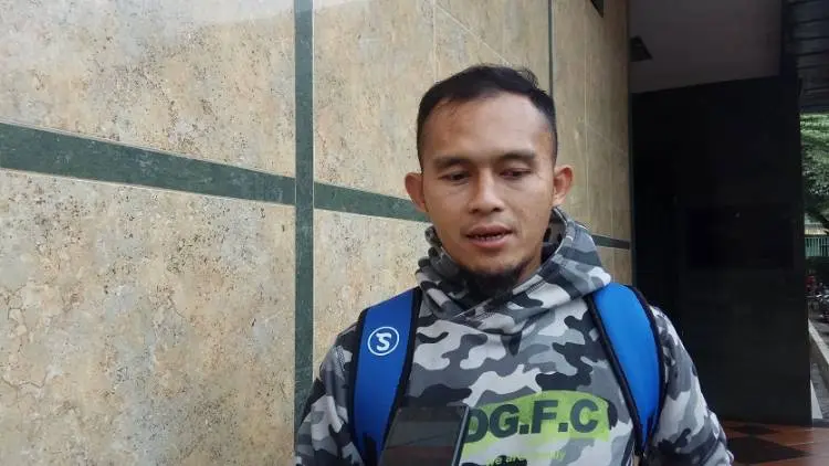 Airlangga Berharap Kejelasan Masa Depan di Persib