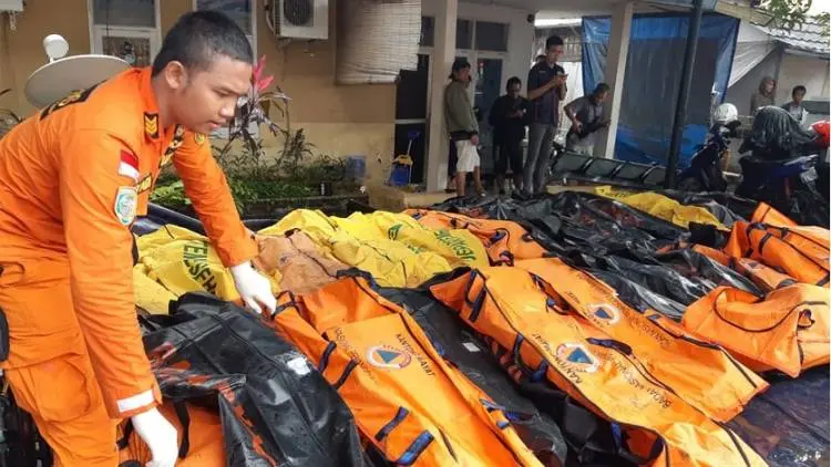 Basarnas Bagi Area Pencarian Korban Tsunami