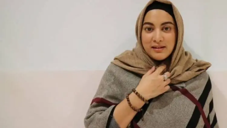 Sahabat Vanessa Sering Mengingatkan Agar Tidak Mengumbar Aurat