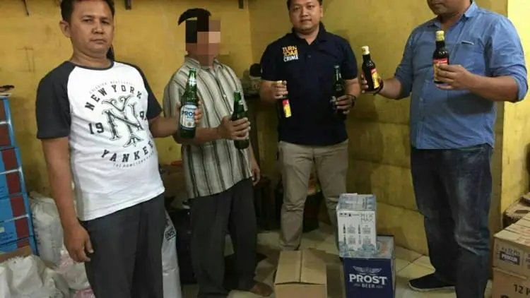 Polres Indramayu Grebek Gudang Minuman Keras