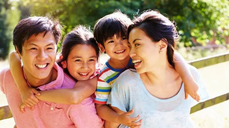 Fokus Pada Anak Ketika Bersama, Jauhkan dari Gadget