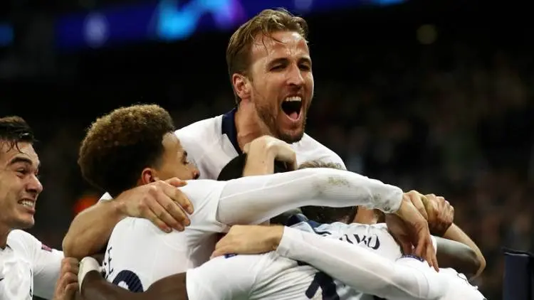 PR Besar Spurs, Konsistensi