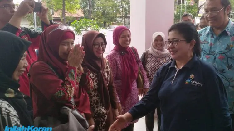 Perawat Indonesia Belum Bisa Penuhi Kebutuhan Luar Negeri