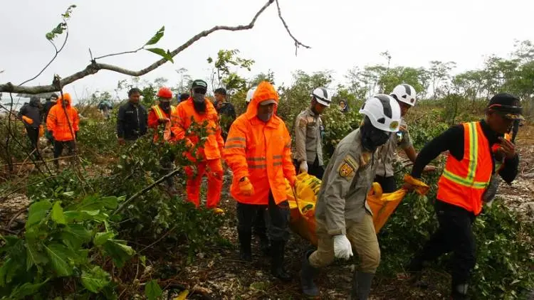 Please, Jangan Jadikan Bencana Ajang Wisata