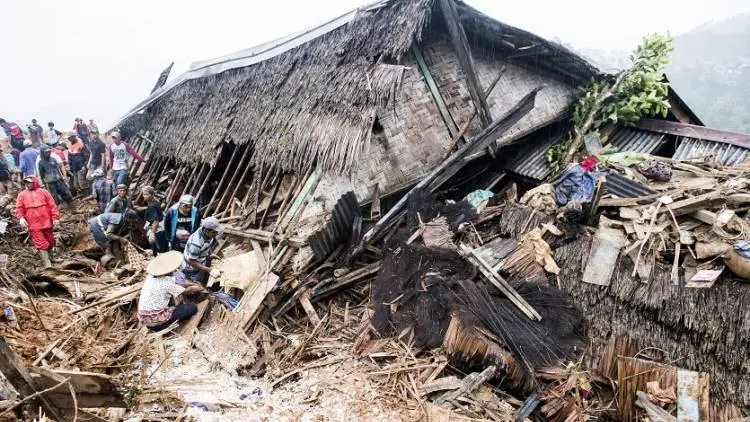 34 Orang Diduga Masih Tertimbun Longsor 