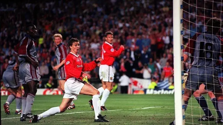 Trauma Nama Solskjaer, Bayern Muenchen Blokir Twitter Liga Champions