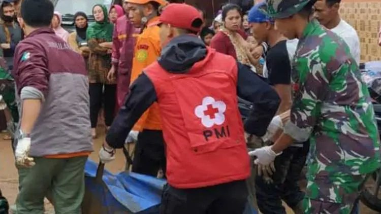41 Korban Longsor di Sikabumi Belum Ditemukan