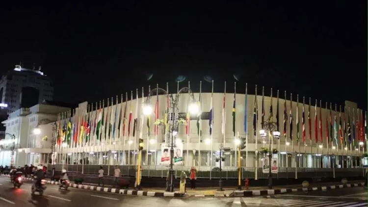 Polisi Berlakukan Penutupan Jalur di Asia Afrika Bandung