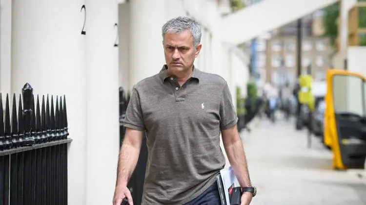 Makan Siang Terakhir Mourinho di Hotel yang Ditinggalinya 895 Hari