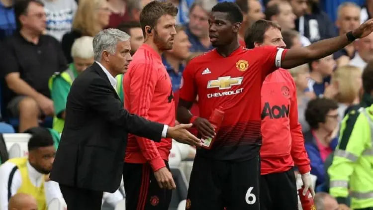 Lawan Liverpool, Mourinho Diminta 'Parkir' Pogba