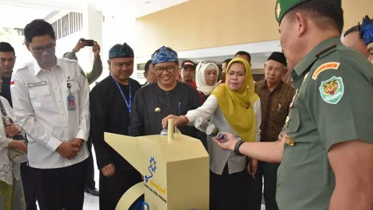 Pindad Dukung Program Peduli Literasi