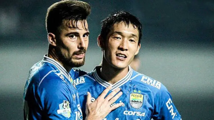 Inkyun dan Bauman Out, Kontrak Eze Diperpanjang Hingga 2020