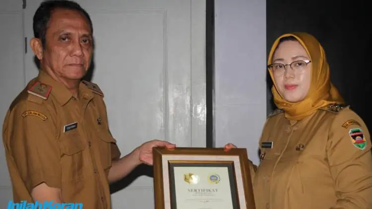 Berjasa Lindungi BMI, Pemkab Purwakarta Diganjar Penghargaan HWPA