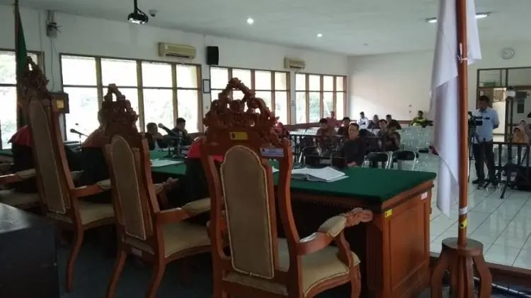 Sidang Korupsi, Fahmi Akui Berikan Mobil Double Kabin ke Wahid Husein