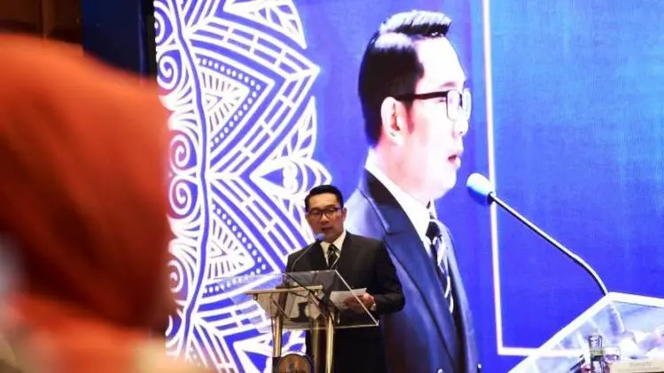 Perdana, Ridwan Kamil Buka RUPS LB Bank Bjb