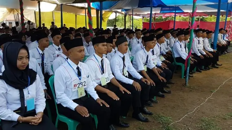 Ratusan Santri Gedongan Cirebon Seleksi Magang ke Jepang