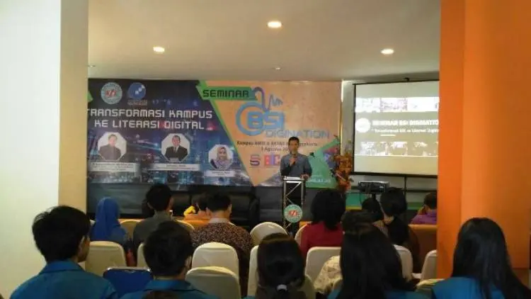 Literasi Digital Minim Lebarkan Kesenjangan Sosial Ekonomi