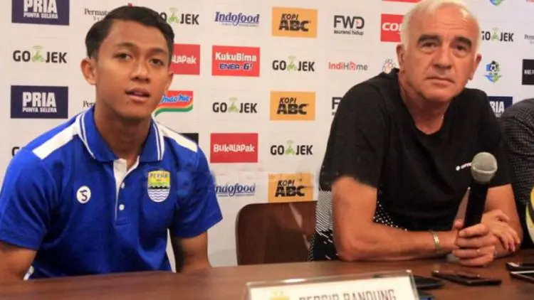 Gomez dan Febri Masuk Kandidat Pelatih dan Pemain Terbaik Liga 1 2018