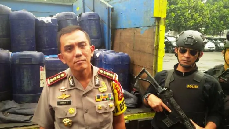 Polrestabes Gagalkan Pengiriman 1 Truk Penuh Berisi Tuak