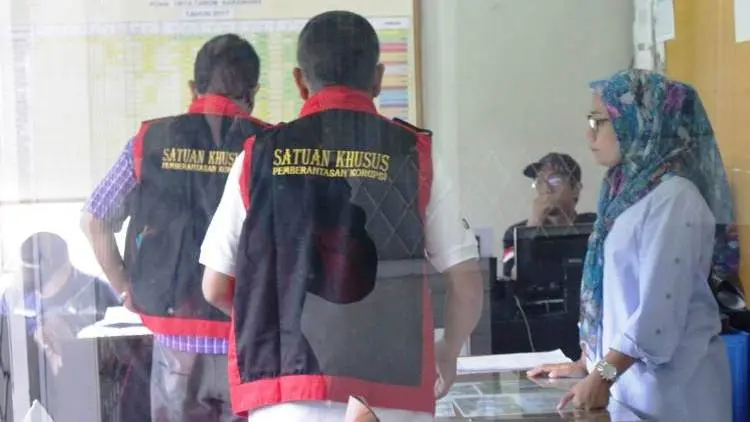 Kejati Jabar Sita Ratusan Dokumen PDAM Karawang