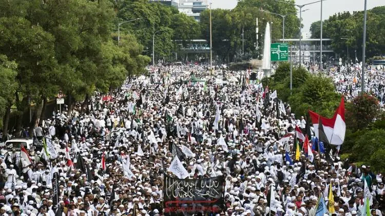 Di Monas, Jutaan Jamaah Berdoa Dapat Pemimpin Amanah