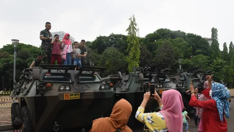 Peserta 212 Ini Bawa Seluruh Anggota Keluarga