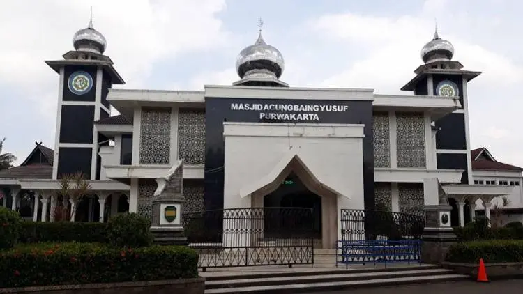 Masjid Agung Baing Yusuf, Wisata Religi di Pusat Kota Purwakarta