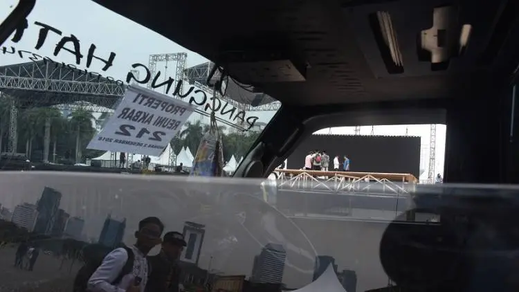 Reuni 212: Silaturahmi atau Politisasi?