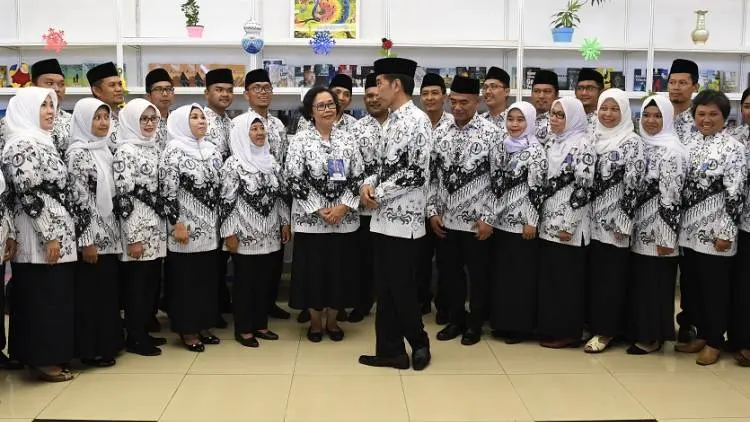 Presiden: Guru Tak Bisa Digantikan Mesin!