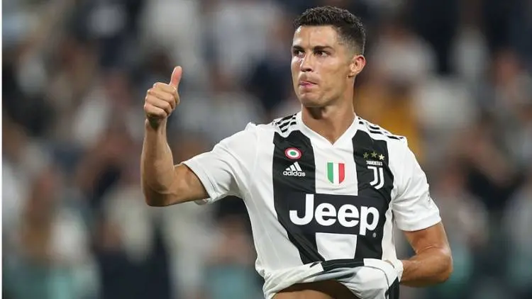 Cristiano Ronaldo Harusnya Gabung Milan, Tapi ....