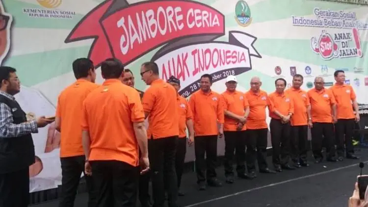 Mensos Berikan Penghargaan pada 9 Kabupaten/Kota dan 1 Provinsi 