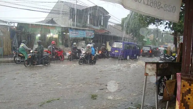 Logistik Kebencanaan Cimahi Rp 300 Juta