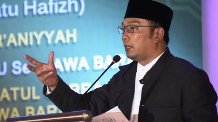 Hari Ini, Emil Menjadi Pembina Upacara Hari Kesehatan Nasional ke-54