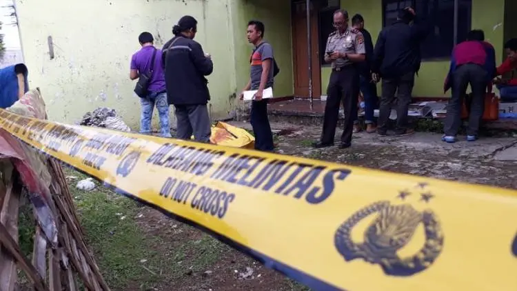 Polisi Telusuri Cipratan Darah di Dinding TKP
