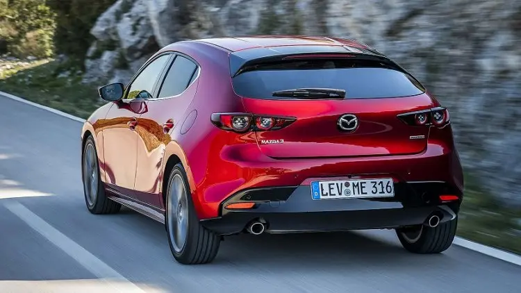 Masalah Wiper, 190 Ribu Unit Mazda3 Kena Recall