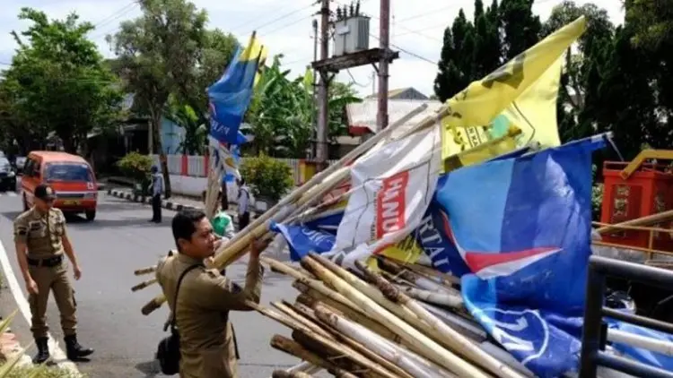 Bawaslu: Peserta Pemilu Juga Bertanggung Jawab Copot APK