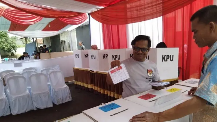 Besok, KPU Garut Mulai Distribusikan Logistik Pemilu